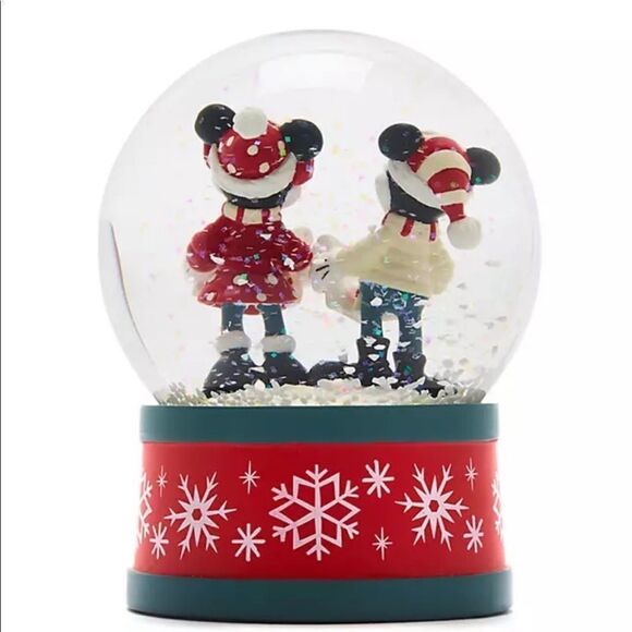 Disney Mickey and Friends Christmas Holiday Snow Globe NWT - Picture 2 of 5